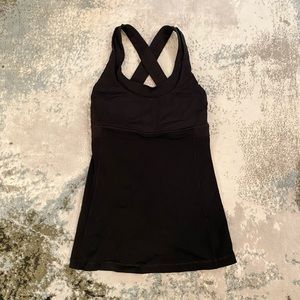 Lululemon black tank with built in bra sz 0